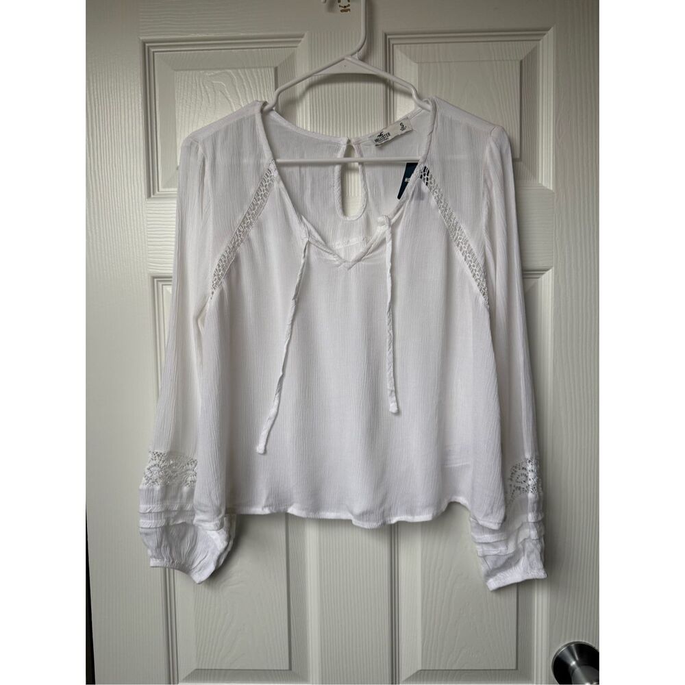 Hollister Small Boho Minimalist Beachy New Boxy Cropped Blouse